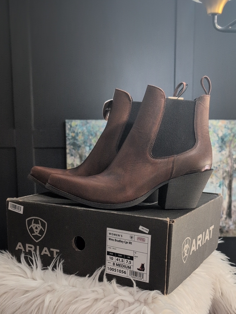 Ariat Brown Leather Chelsea Boots Size 10